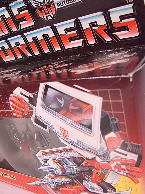 Transformers G1 1984 Ratchet (Image #18 of 146)