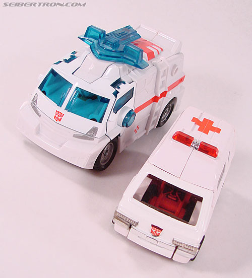 Transformers G1 1984 Ratchet (Image #43 of 146)
