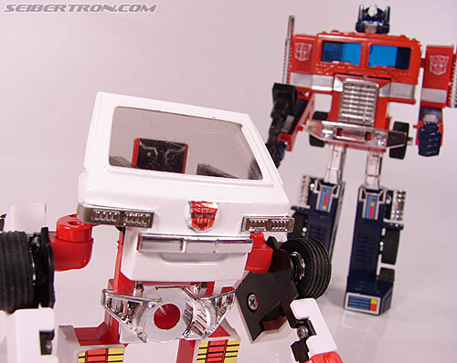 Transformers G1 1984 Ratchet (Image #74 of 146)