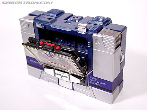 Transformers G1 1984 Soundwave (Reissue) (Image #9 of 44)