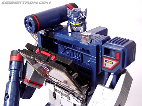 Transformers G1 1984 Soundwave (Reissue) (Image #28 of 44)