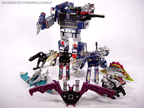 Transformers G1 1984 Soundwave (Reissue) (Image #38 of 44)