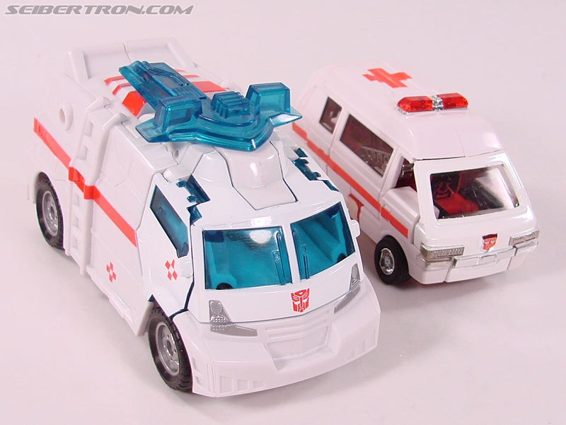 Transformers G1 1984 Ratchet (Image #44 of 146)