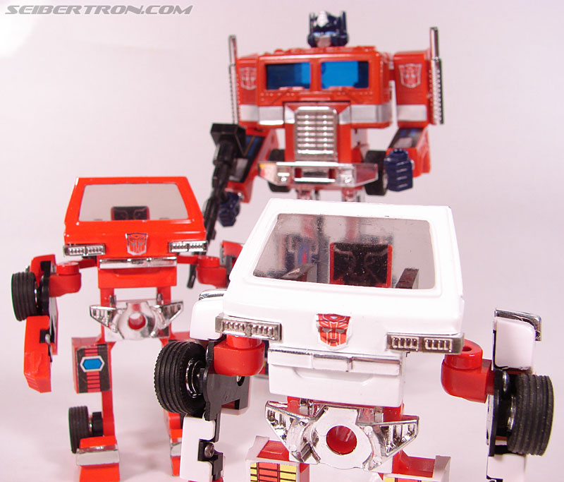 Transformers G1 1984 Ratchet (Image #71 of 146)