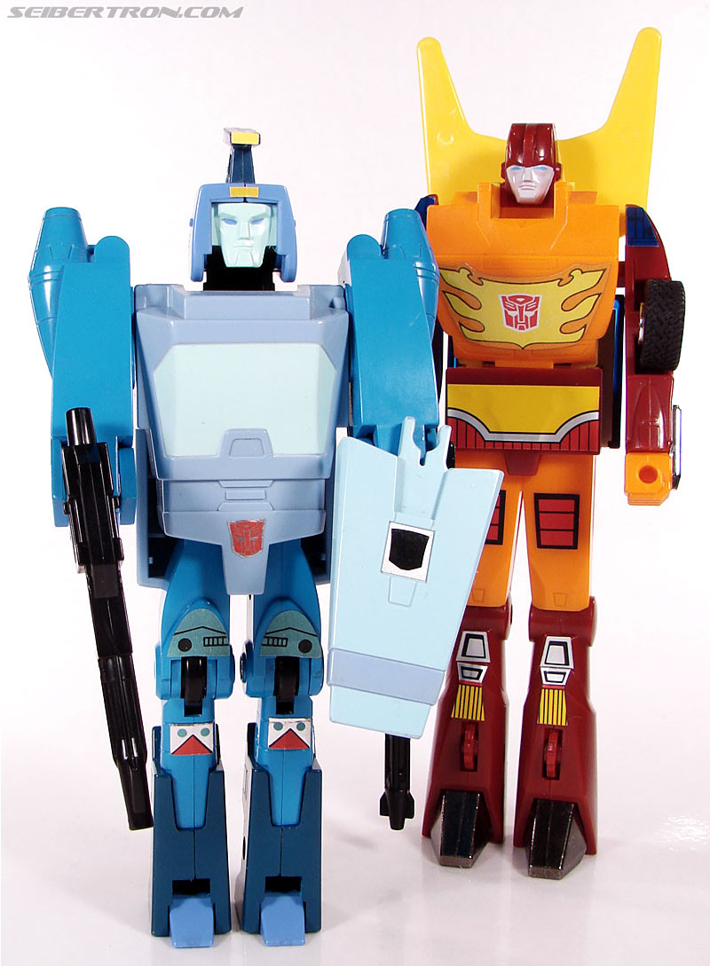 Transformers G1 1986 Blurr (Image #115 of 121)