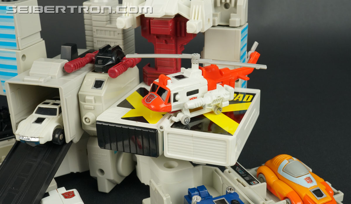 Transformers G1 1986 Metroplex (Metroflex) (Image #46 of 278)