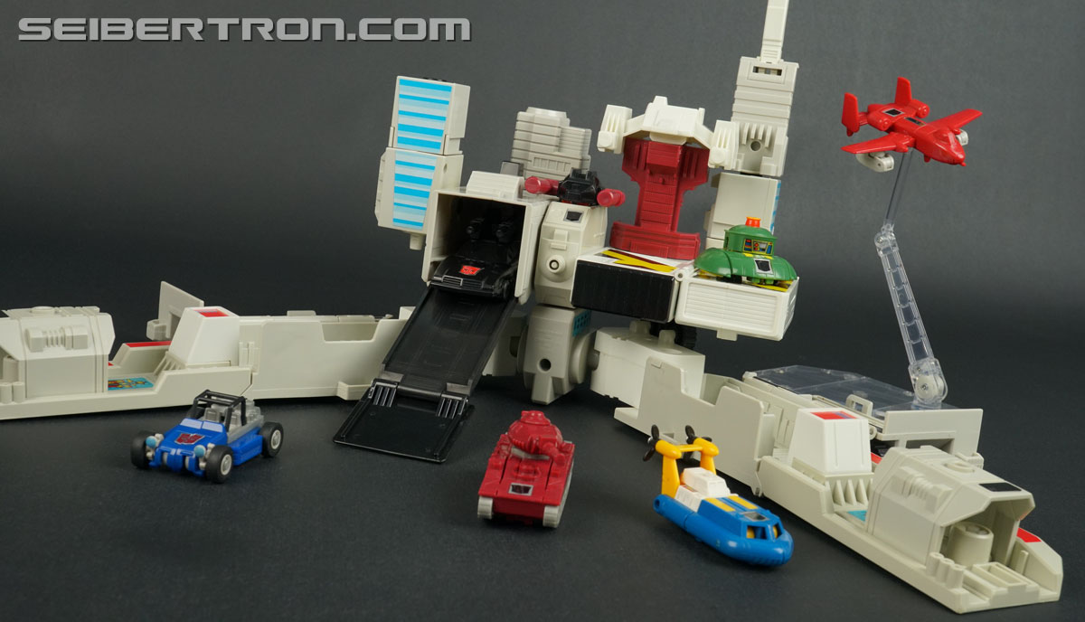 Transformers G1 1986 Metroplex (Metroflex) (Image #56 of 278)