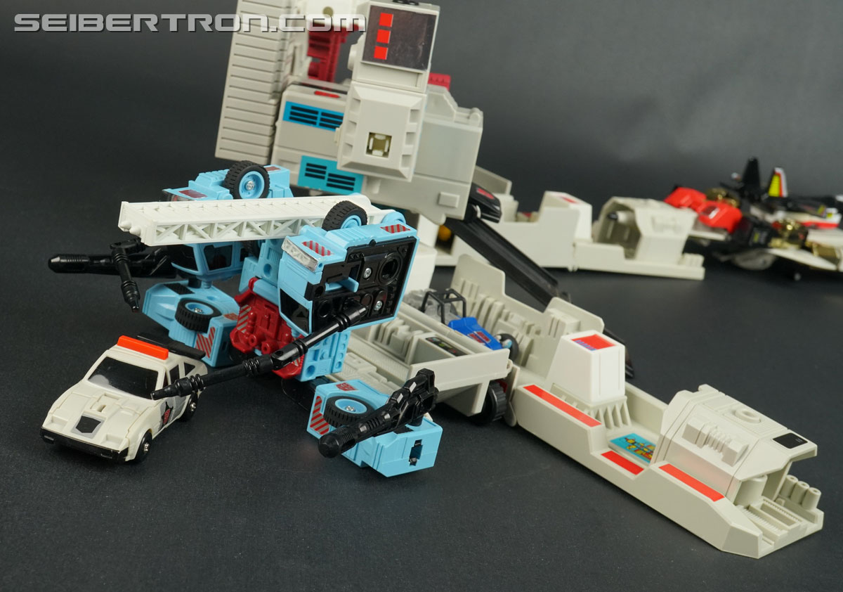Transformers G1 1986 Metroplex (Metroflex) (Image #72 of 278)
