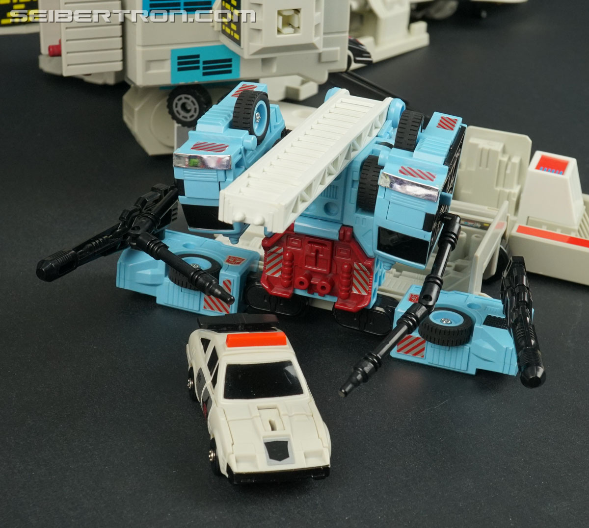 Transformers G1 1986 Metroplex (Metroflex) (Image #77 of 278)