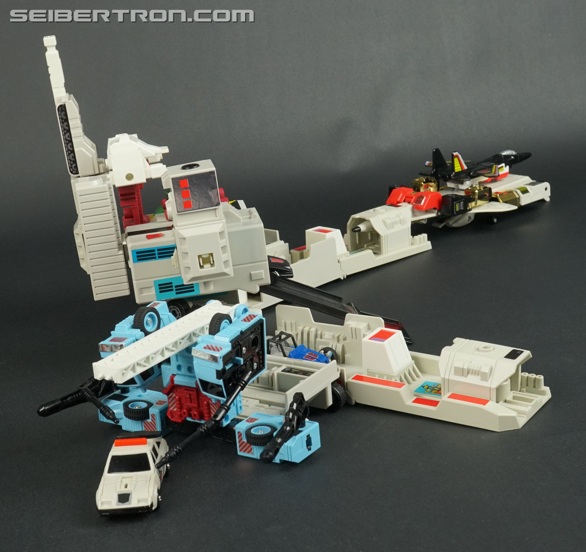 Transformers G1 1986 Metroplex (Metroflex) (Image #78 of 278)