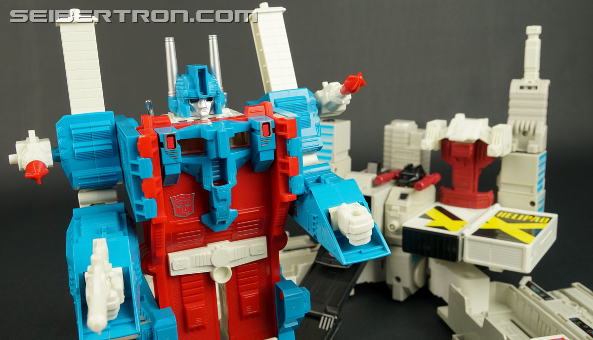 Transformers G1 1986 Metroplex (Metroflex) (Image #105 of 278)