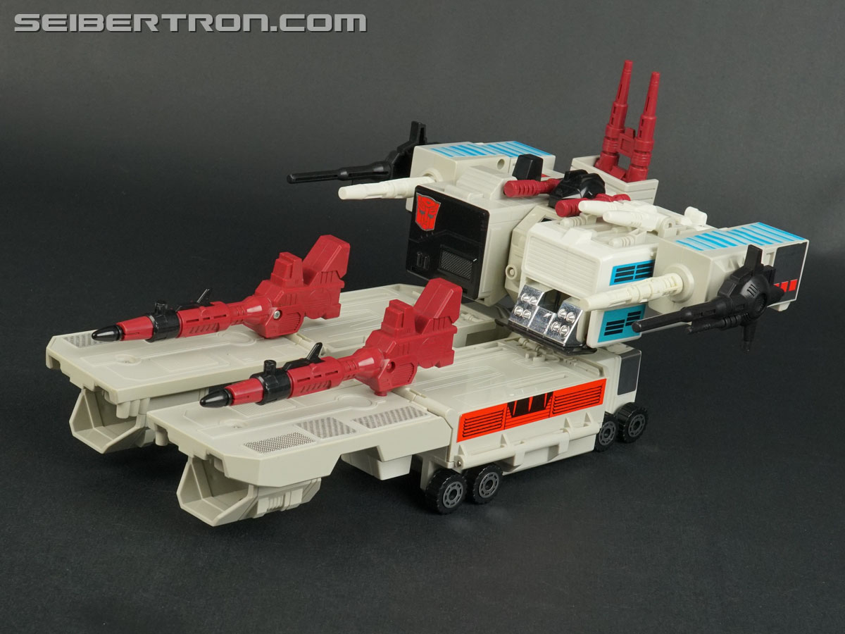 Transformers G1 1986 Metroplex (Metroflex) (Image #118 of 278)