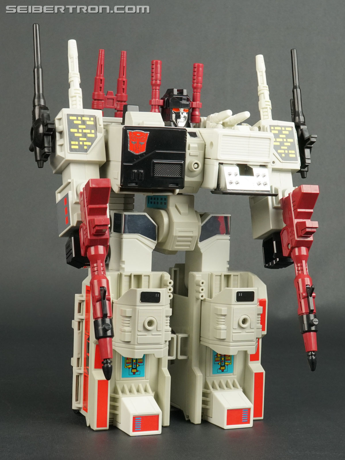 Transformers G1 1986 Metroplex (Metroflex) (Image #149 of 278)