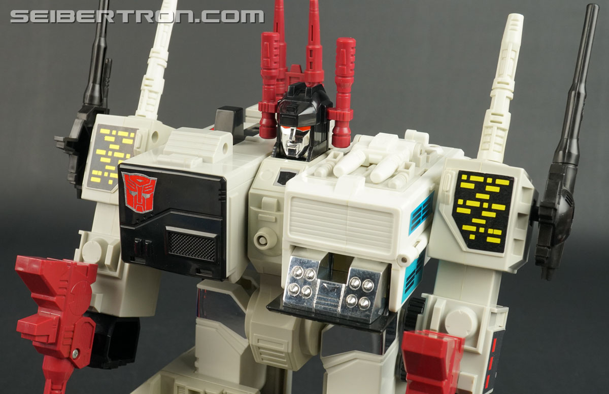 Transformers G1 1986 Metroplex (Metroflex) (Image #165 of 278)