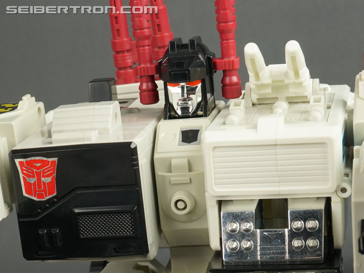 Transformers G1 1986 Metroplex (Metroflex) (Image #176 of 278)