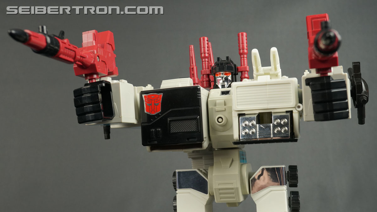 Transformers G1 1986 Metroplex (Metroflex) (Image #177 of 278)