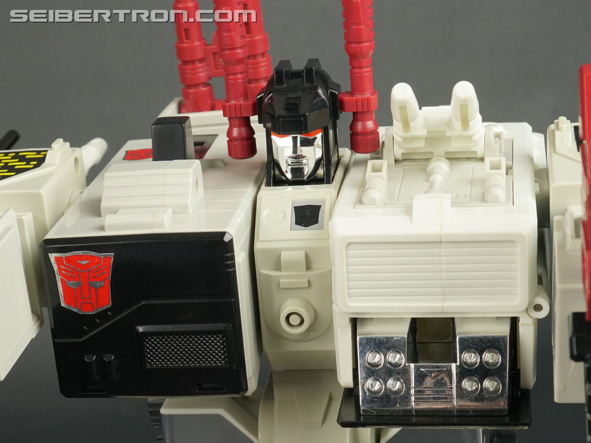 Transformers G1 1986 Metroplex (Metroflex) (Image #180 of 278)