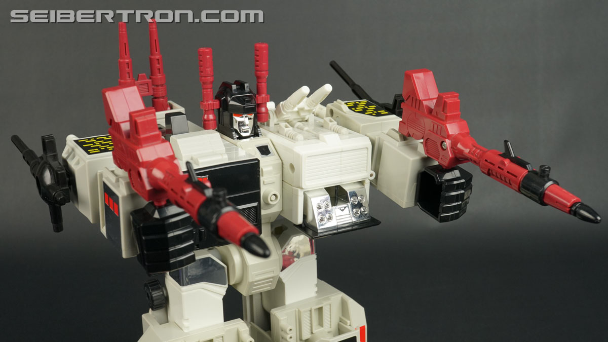Transformers G1 1986 Metroplex (Metroflex) (Image #181 of 278)