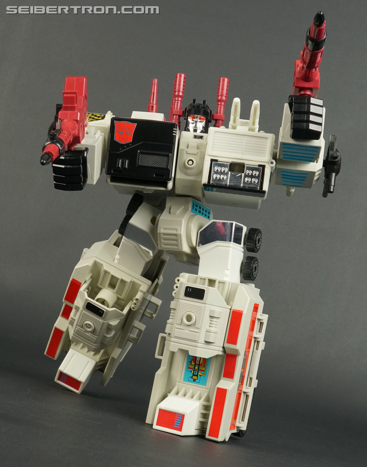 Transformers G1 1986 Metroplex (Metroflex) (Image #192 of 278)
