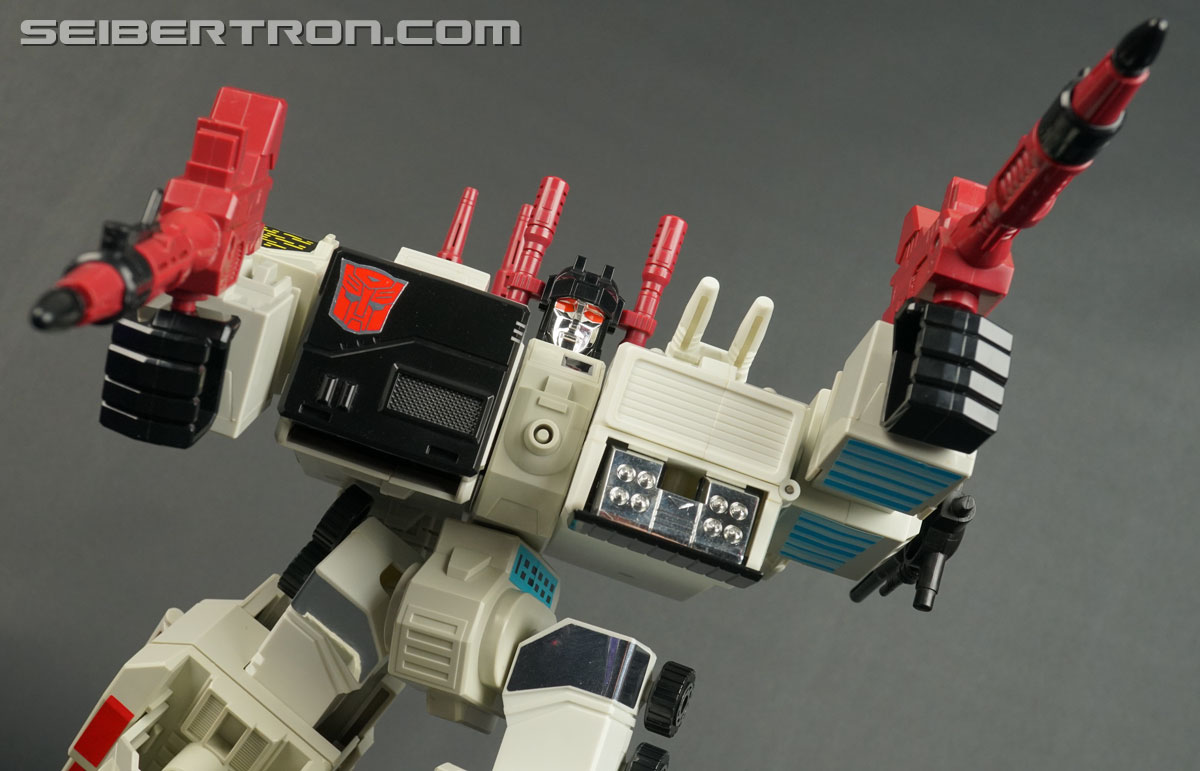 Transformers G1 1986 Metroplex (Metroflex) (Image #193 of 278)