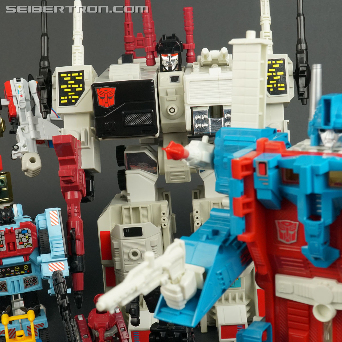 Transformers G1 1986 Metroplex (Metroflex) (Image #228 of 278)