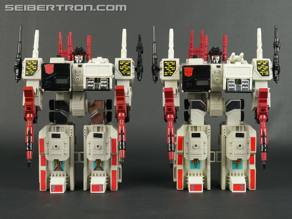 Transformers G1 1986 Metroplex (Metroflex) (Image #229 of 278)
