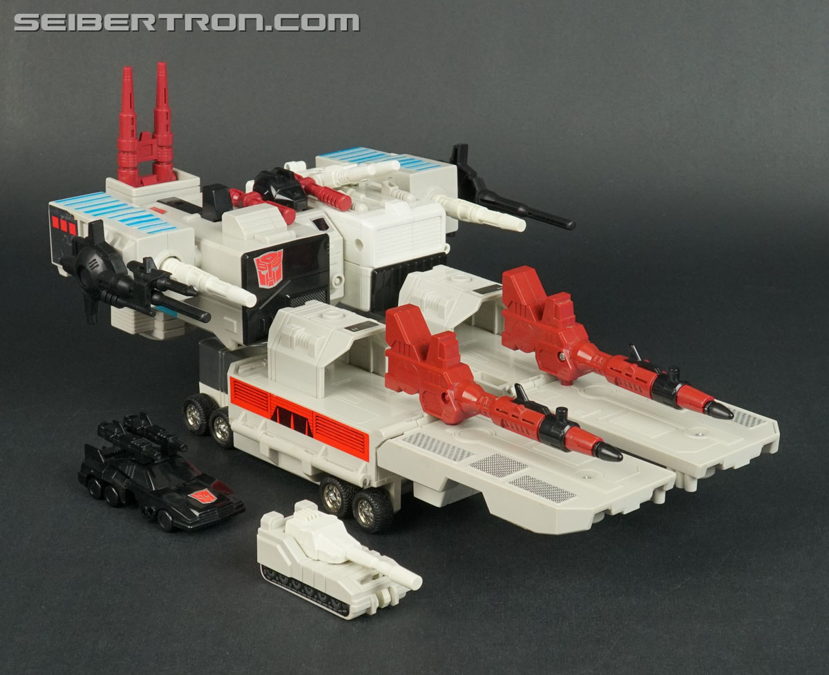 Transformers G1 1986 Metroplex (Metroflex) (Image #2 of 97)