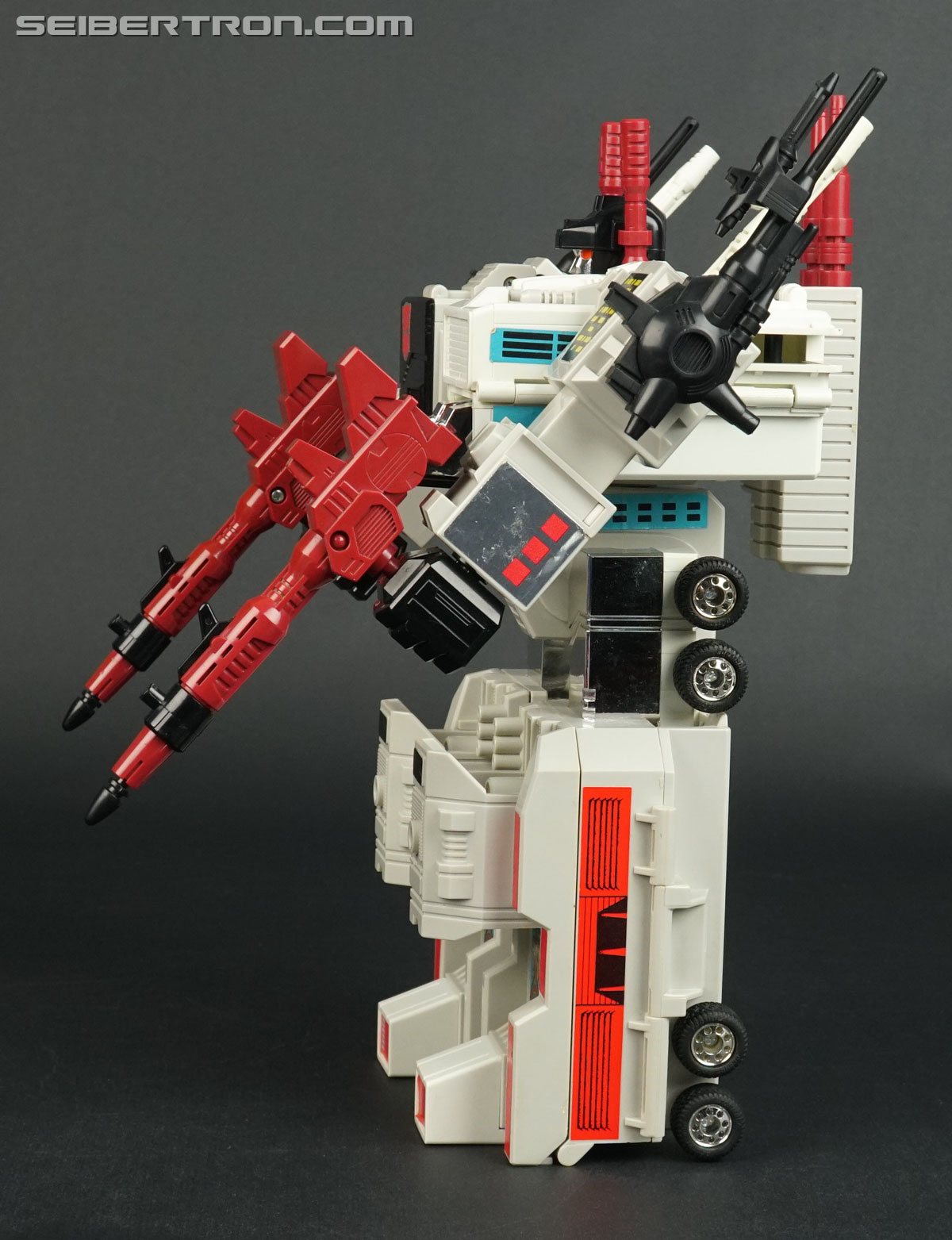Transformers G1 1986 Metroplex (Metroflex) (Image #62 of 97)