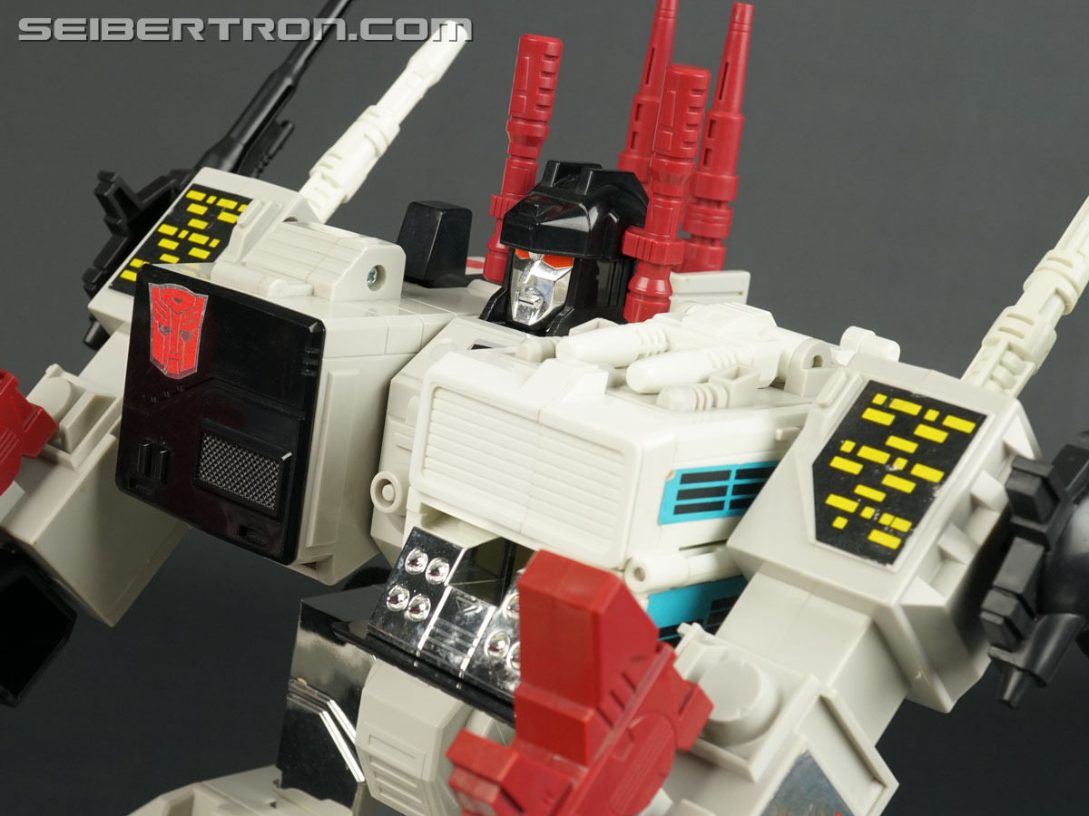 Transformers G1 1986 Metroplex (Metroflex) (Image #68 of 97)