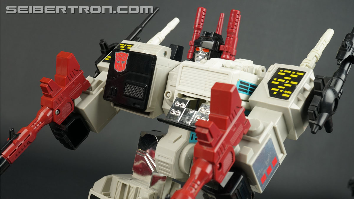 Transformers G1 1986 Metroplex (Metroflex) (Image #70 of 97)