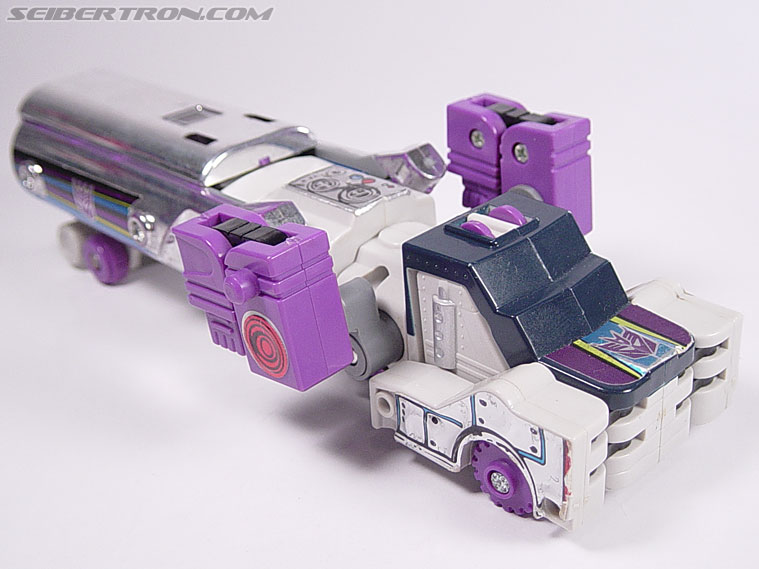 Transformers G1 1986 Octane (Octone) (Image #4 of 62)