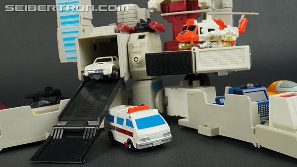 Transformers G1 1986 Metroplex (Metroflex) (Image #50 of 278)