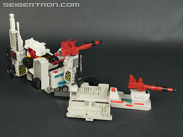 Transformers G1 1986 Metroplex (Metroflex) (Image #34 of 97)