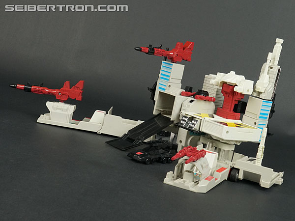 Transformers G1 1986 Metroplex (Metroflex) (Image #39 of 97)