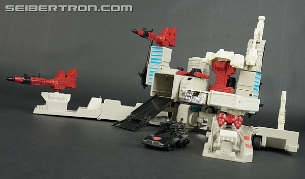 Transformers G1 1986 Metroplex (Metroflex) (Image #40 of 97)
