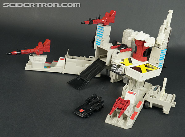Transformers G1 1986 Metroplex (Metroflex) (Image #41 of 97)