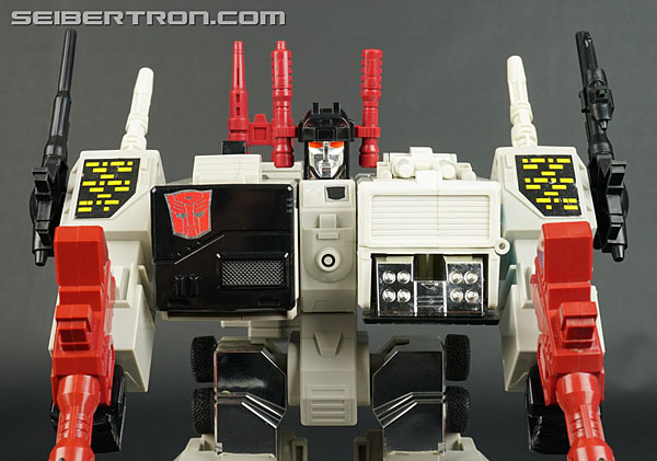 Transformers G1 1986 Metroplex (Metroflex) (Image #43 of 97)
