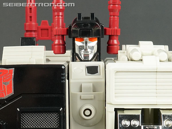 Transformers G1 1986 Metroplex (Metroflex) (Image #45 of 97)