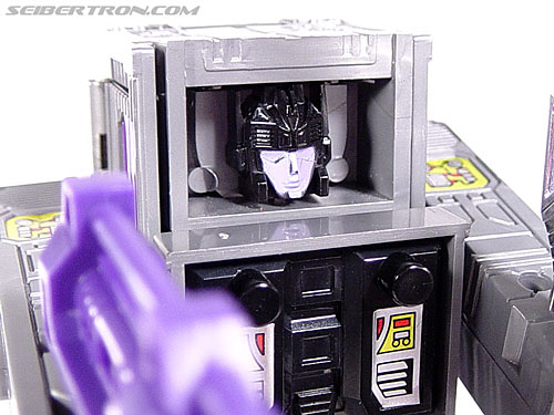 Transformers G1 1986 Motormaster (Image #69 of 76)
