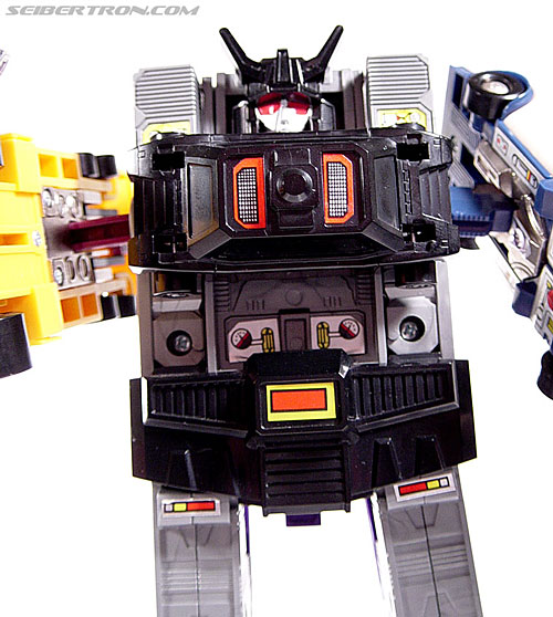 Transformers G1 1986 Motormaster (Image #75 of 76)