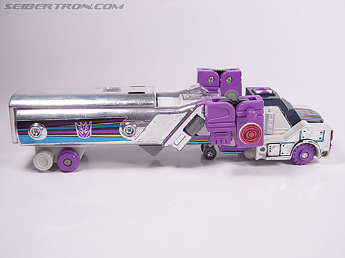 Transformers G1 1986 Octane (Octone) (Image #6 of 62)