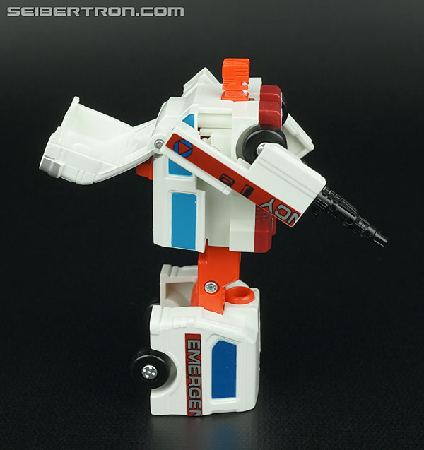 Transformers G1 1986 First Aid Toy Gallery (Image #48 of 78)