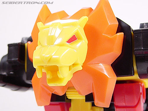 Transformers G1 1986 Razorclaw (Reissue) (Image #16 of 68)