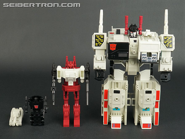 Transformers G1 1986 Six-Gun (Image #5 of 57)