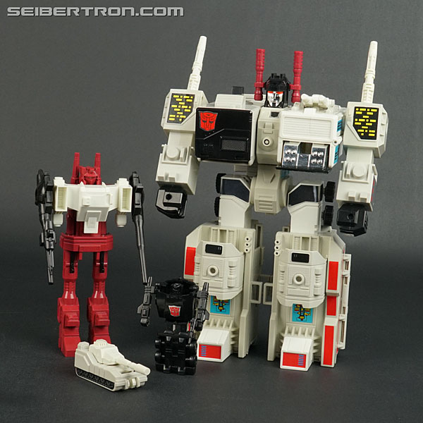 Transformers G1 1986 Six-Gun (Image #6 of 57)