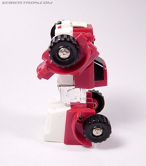 Transformers G1 1986 Swerve (Wave) (Image #20 of 25)
