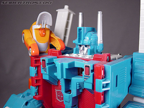 Transformers G1 1986 Wheelie (Reissue) (Image #79 of 89)