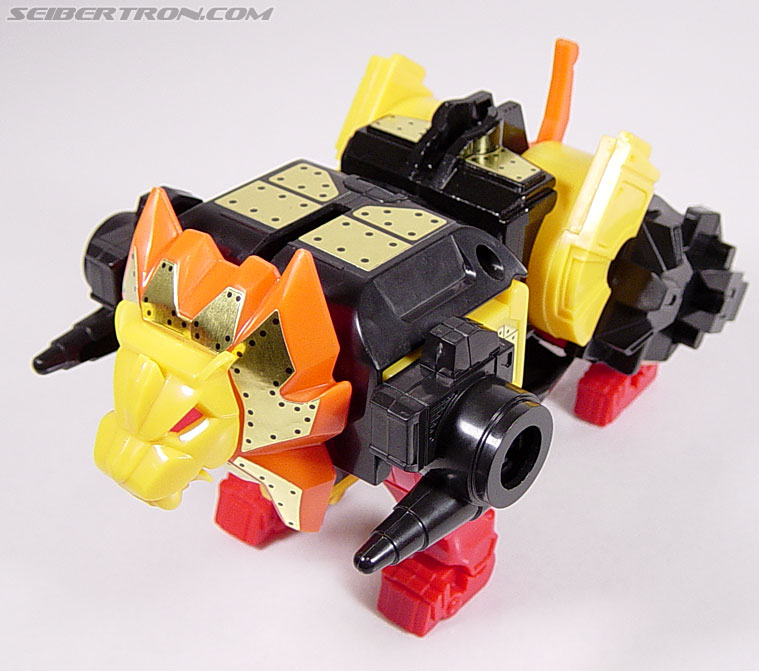 Transformers G1 1986 Razorclaw (Reissue) (Image #26 of 68)