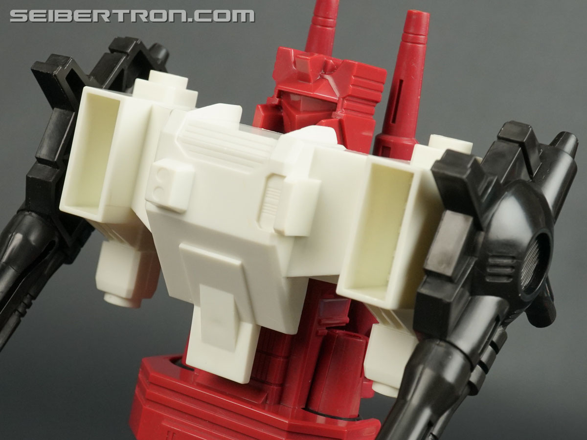 Transformers G1 1986 Six-Gun (Image #29 of 57)