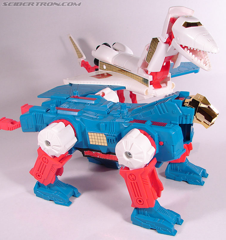 Transformers G1 1986 Sky Lynx (Image #96 of 146)